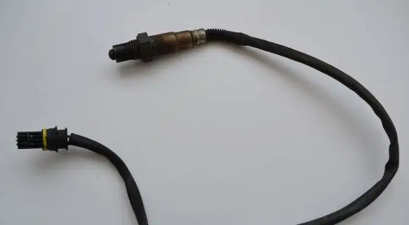 Mercedes-Benz C W203 Lambda probe sensor 0258006475