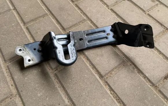 Cupra Formentor Fender mounting bracket 5FF821168B 5FF805372B