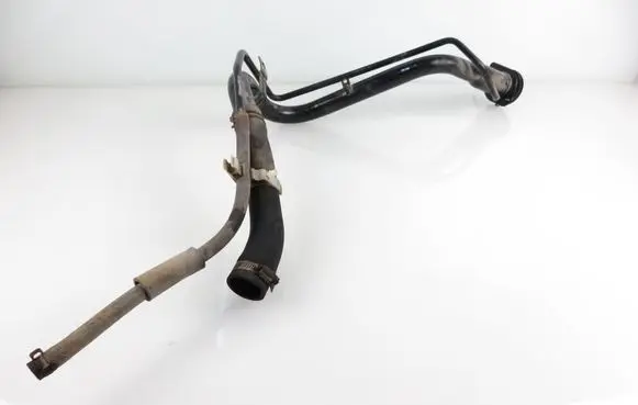 Toyota Avensis T250 Fuel tank filler neck pipe 