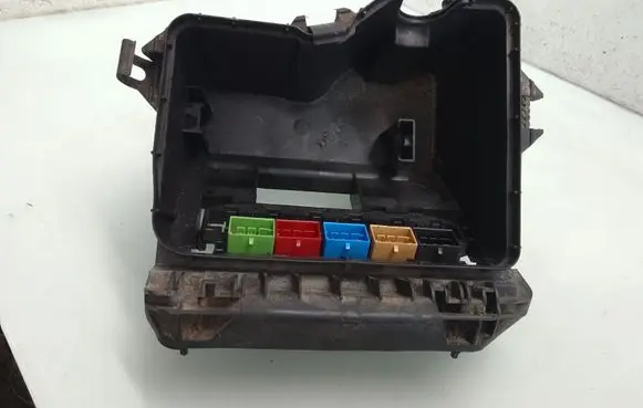 Fuse box set