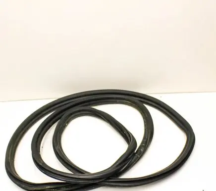 Mercedes-Benz Vito Viano W447 Rubber seal front coupe door A4477210400