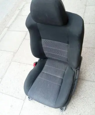 Toyota Avensis T270 Front driver seat NE70611