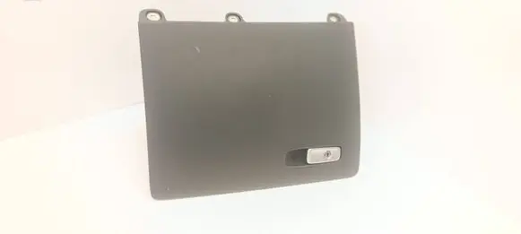 Audi Q3 8U Glove box 8U1880324