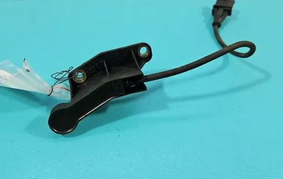 Opel Astra H Camshaft position sensor 90536064 IMPRK1560457