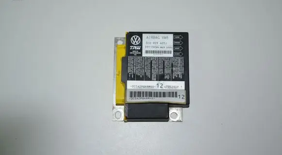 Volkswagen PASSAT B6 Airbag control unit/module 3C0909605J