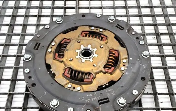 Toyota Auris E180 Clutch set kit