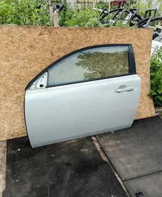 Volvo C30 Door (2 Door Coupe)