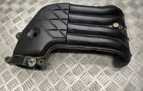Seat Ibiza II (6k) Intake manifold 038129713H