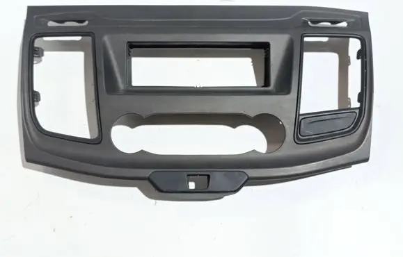 Radio/GPS head unit trim
