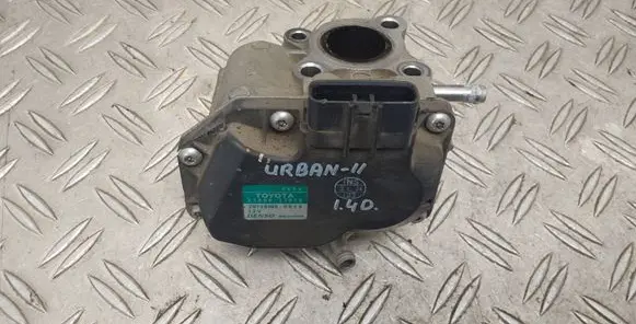 Toyota Urban Cruiser (XP110) EGR valve 2580033010