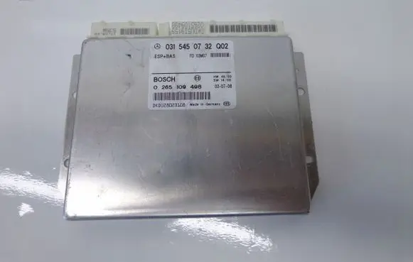 Mercedes-Benz E W210 ESP (stability system) control unit 0315450732