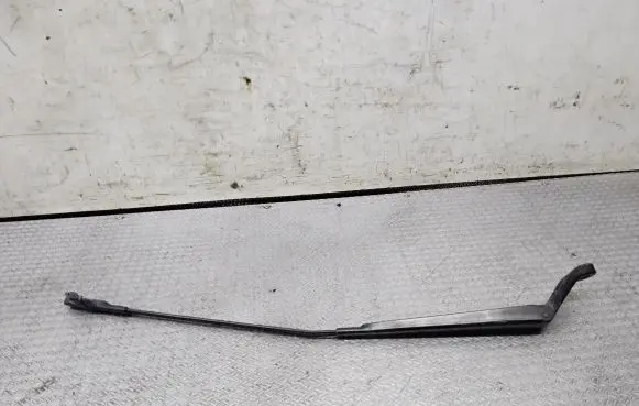 Peugeot Boxer Front wiper blade arm