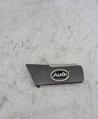 Audi A8 S8 D2 4D Fender trim (molding)