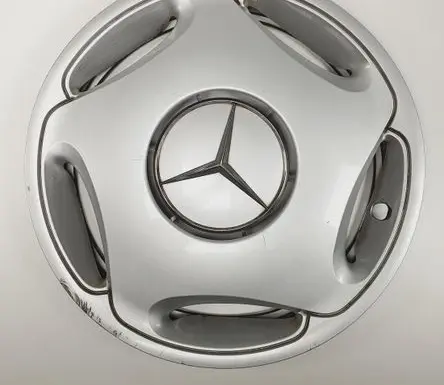 Mercedes-Benz A W169 R15 wheel hub/cap/trim A2104010024