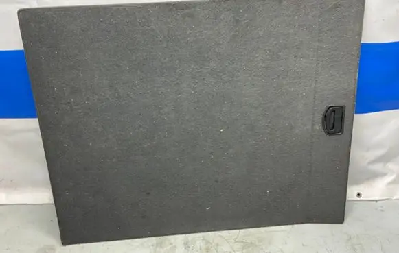 Opel Vectra C Trunk/boot mat liner 13110210