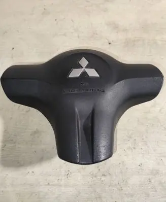 Steering wheel airbag