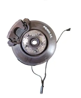 Toyota Avensis T270 Front wheel hub