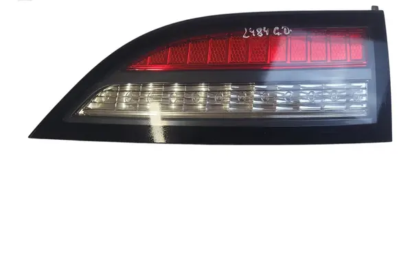Opel Ampera Tailgate rear/tail lights 23170362