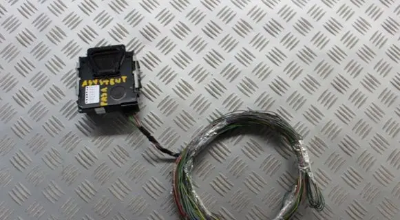 Windshield/windscreen camera