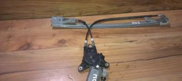 Peugeot 806 Sliding door window regulator with motor 111386