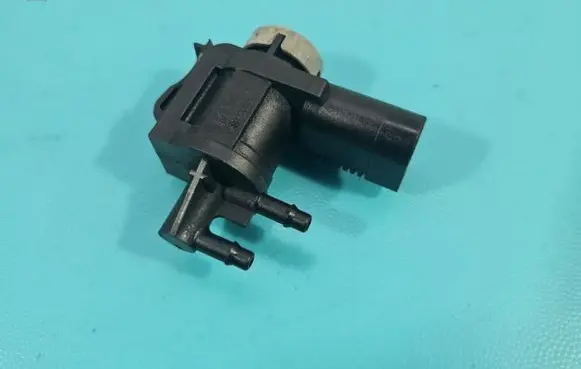 Seat Ibiza IV (6J,6P) Turbo solenoid valve 1K0906283A IMPRK1420224