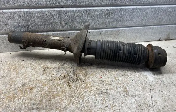 Volkswagen Golf IV Front shock absorber/damper 1J0413031CH