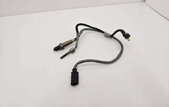 Mercedes-Benz E W213 Exhaust gas temperature sensor A0255456526 0075421618