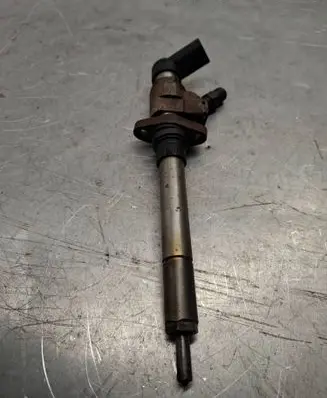 Ford Mondeo MK IV Fuel injector 9657144580