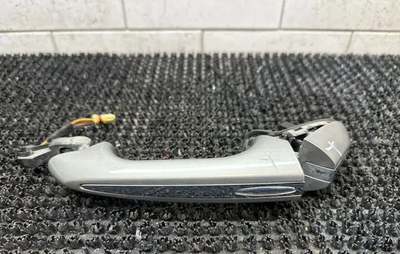 Jaguar XJL Rear door exterior handle