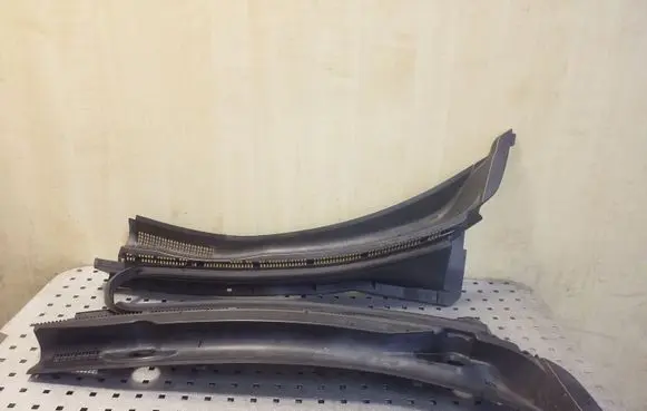 Wiper trim