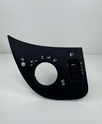 Mercedes-Benz A W168 Headlight level height control switch 1686890080