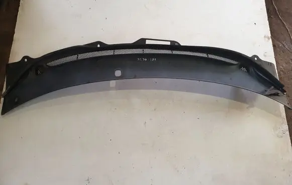 Volvo XC70 Wiper trim 30763848 30763847