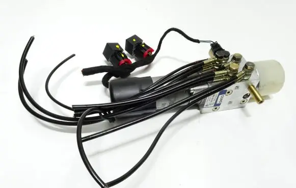 Peugeot 206 CC Convertible roof main ram cylinder 9639025080 341067 HB70137002
