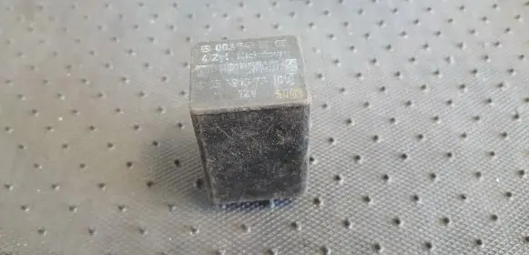 Mercedes-Benz E W124 Other relay 0035455205