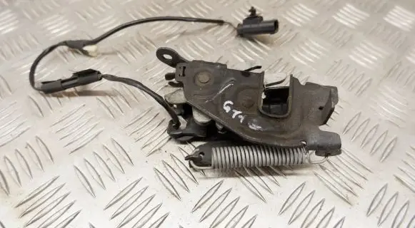 BMW 7 G11 G12 Engine bonnet/hood lock/catch 7347404