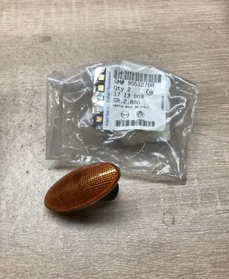 Opel Vectra B Front fender indicator light 90512708 90504212