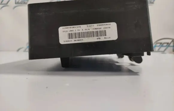 Chrysler Grand Voyager IV Fuse box set 04727080AC