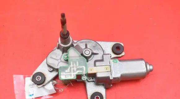 Mitsubishi Lancer VIII Rear window wiper motor