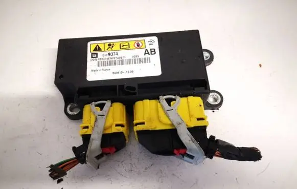 Opel Astra J Airbag control unit/module 13589374