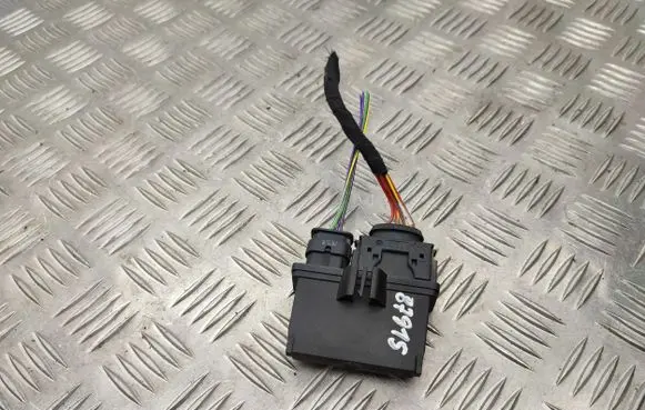 Volkswagen Touran III Adblue control unit 7N0941329