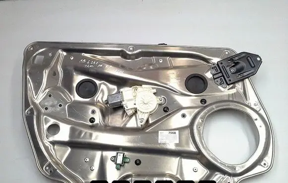 Mercedes-Benz E W212 Front door window regulator with motor 