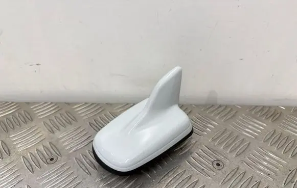 Audi A6 S6 C8 4K Radio antenna 4N0035503AD 52511180
