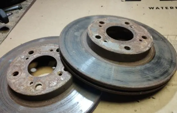 Honda FR-V Front brake disc