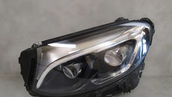 Mercedes-Benz GLC X253 C253 Headlight/headlamp A2539060301
