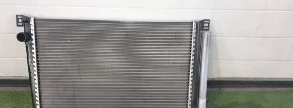 Mini One - Cooper R56 Coolant radiator 8675266