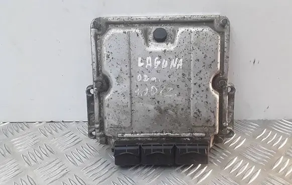Renault Laguna II Engine control unit/module 0281010556