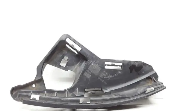 Volvo XC60 Front bumper mounting bracket 30763433