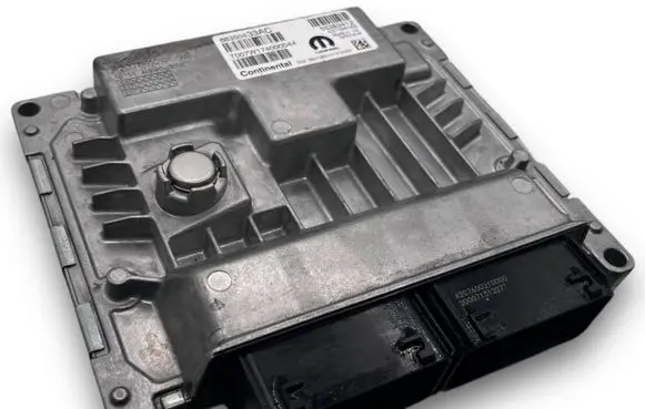 Fiat 500X Engine control unit/module ECU 4790 68350433AC