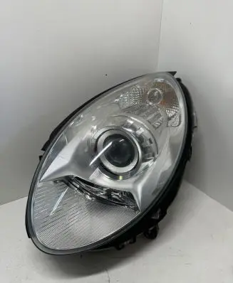 Mercedes-Benz R W251 Headlight/headlamp