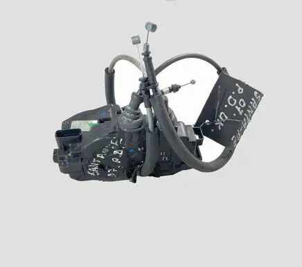 Hyundai Santa Fe Front door lock